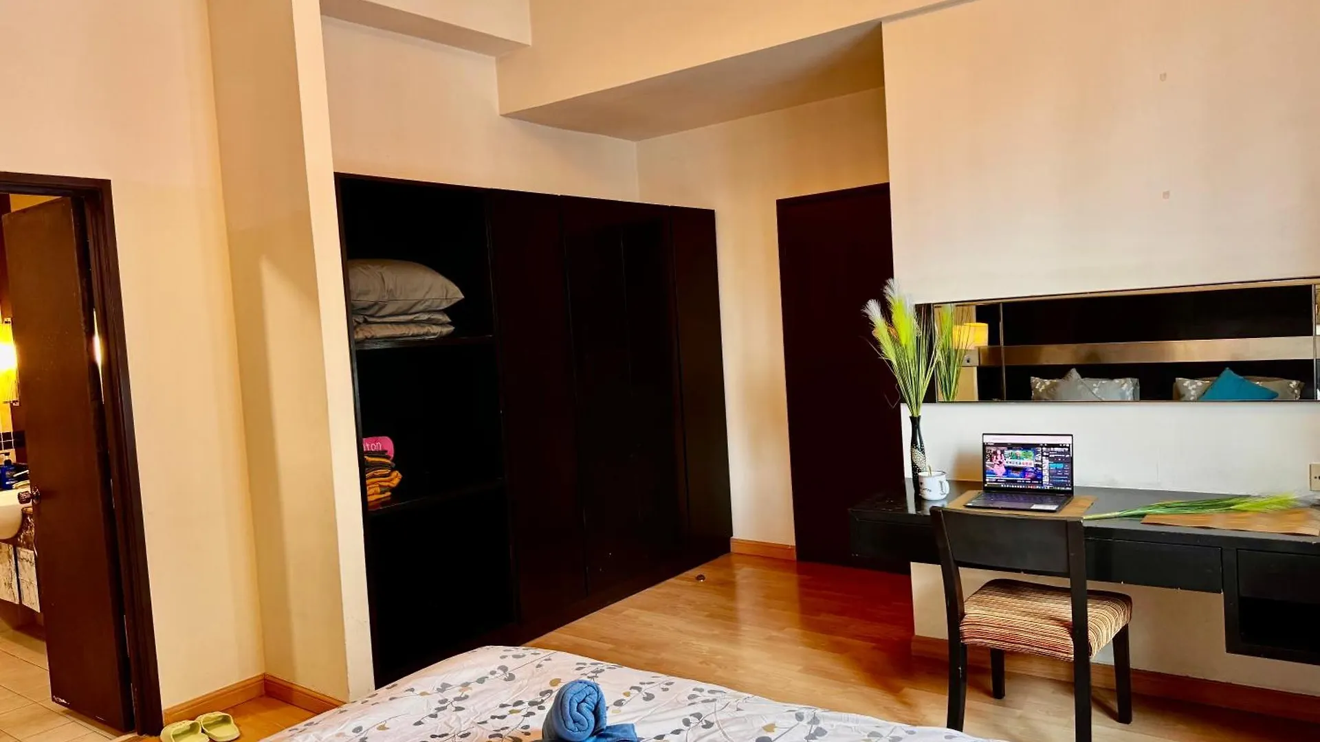 10 Seri Bukit Ceylon 5 Minutes To Alor Street Bukit Bintang Klcc Pavilion 2R2B 8 Pax Kuala Lumpur Malaysia