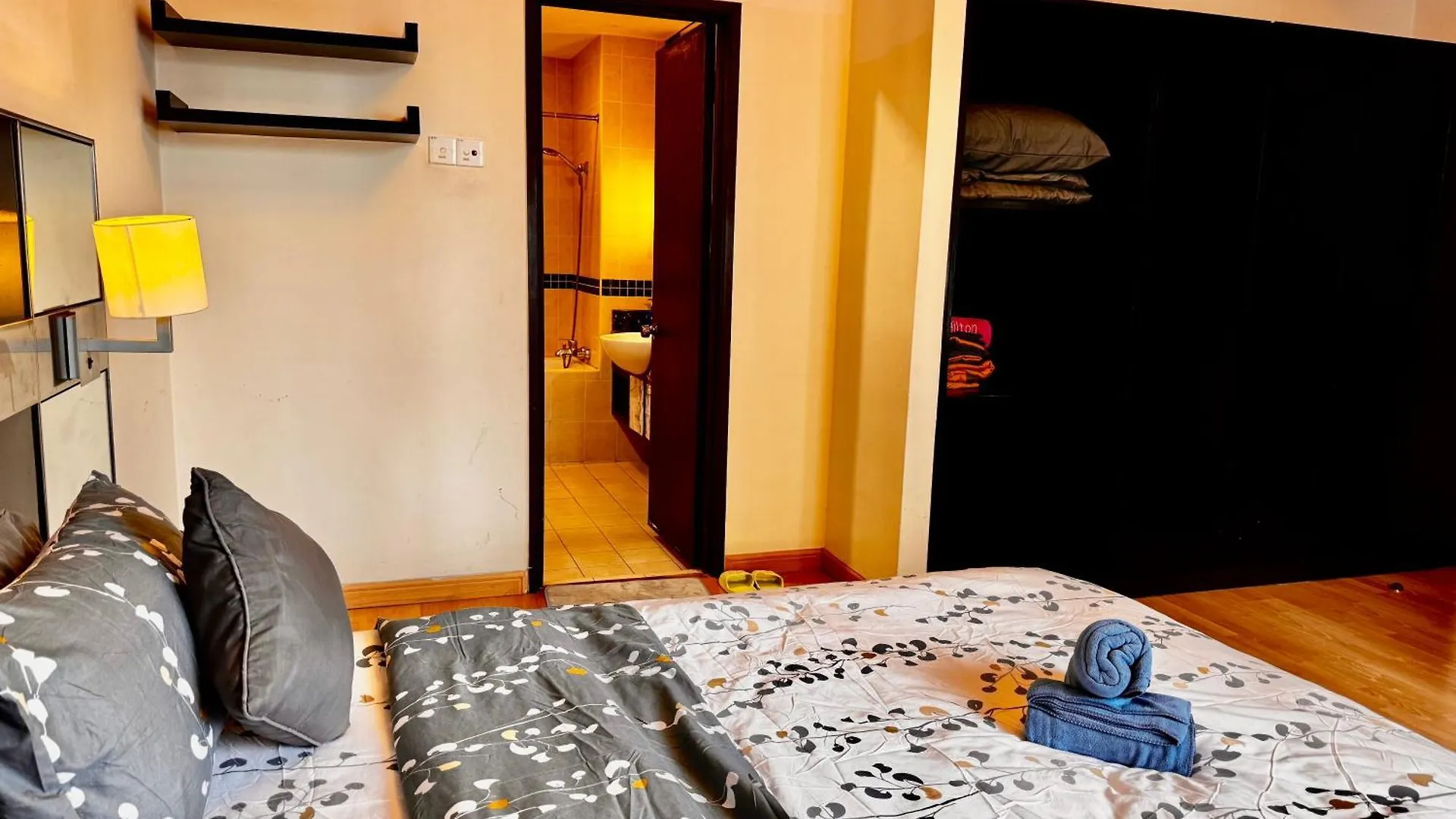 10 Seri Bukit Ceylon 5 Minutes To Alor Street Bukit Bintang Klcc Pavilion 2R2B 8 Pax Kuala Lumpur Apartment