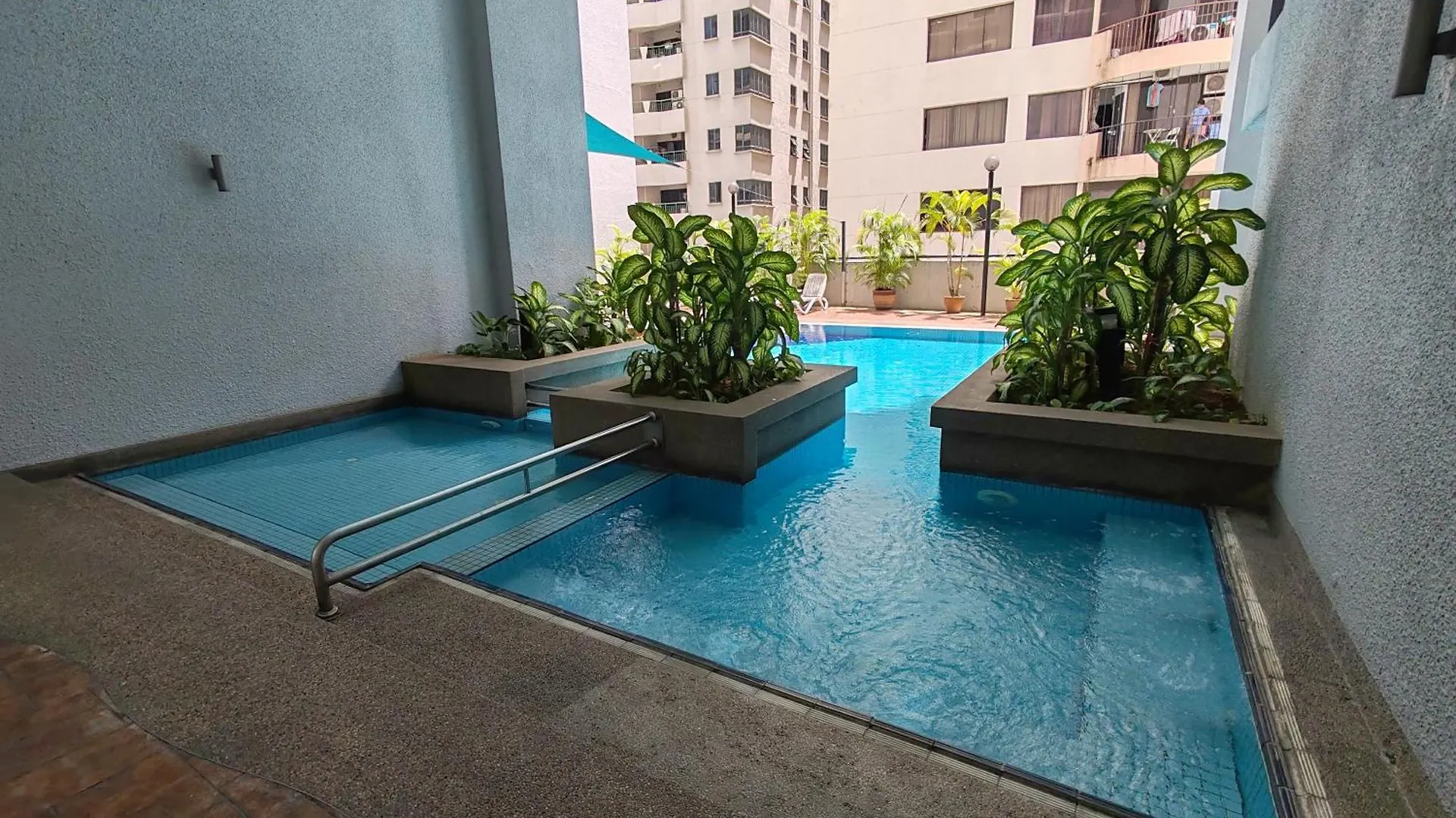 Apartment 10 Seri Bukit Ceylon 5 Minutes To Alor Street Bukit Bintang Klcc Pavilion 2R2B 8 Pax Kuala Lumpur Malaysia