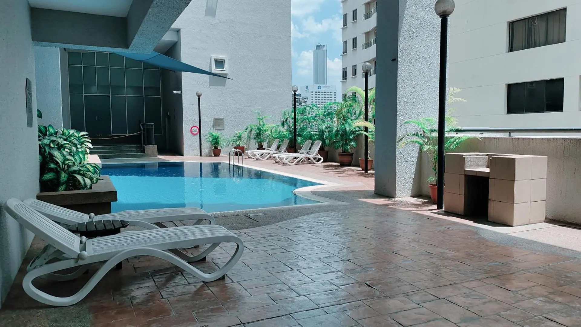 10 Seri Bukit Ceylon 5 Minutes To Alor Street Bukit Bintang Klcc Pavilion 2R2B 8 Pax Kuala Lumpur Apartment